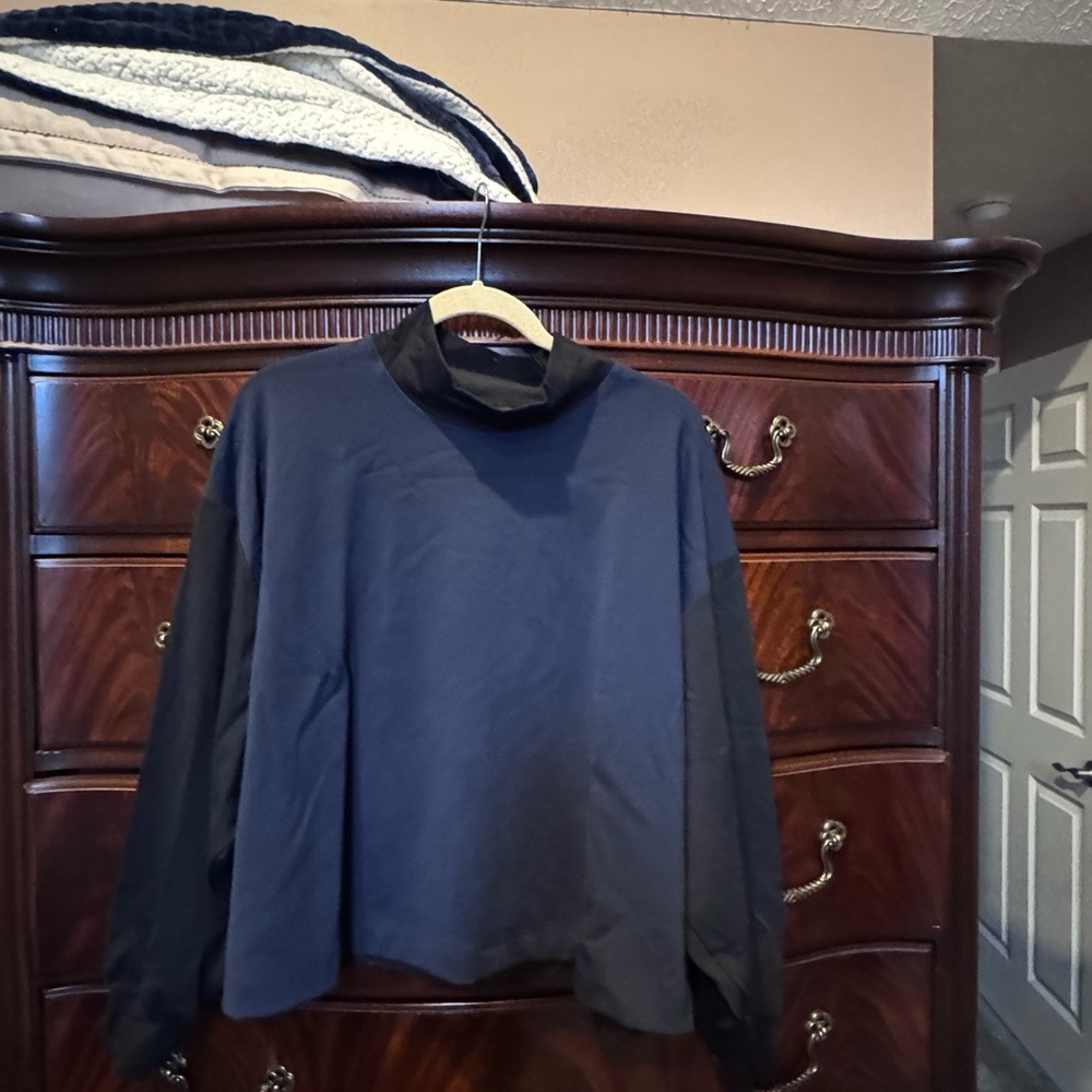 Chic Black Long Sleeve Top
